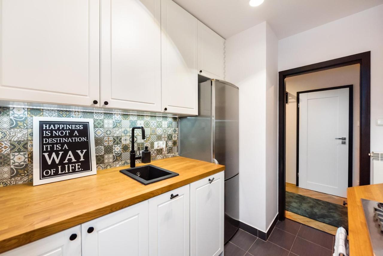 Metro Swietokrzyska Boho Aesthetic Apartment Warsawa Bagian luar foto